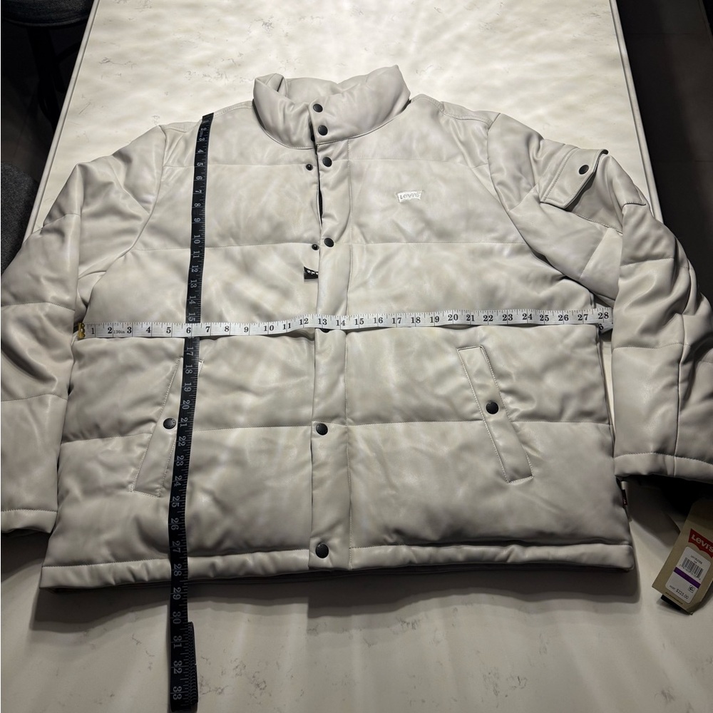 Levi's Men's Light Gray Puffer Jacket